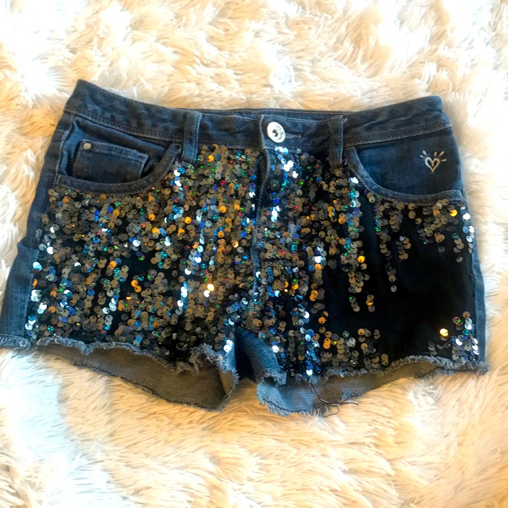 Jean shorts🥰❤️🌈